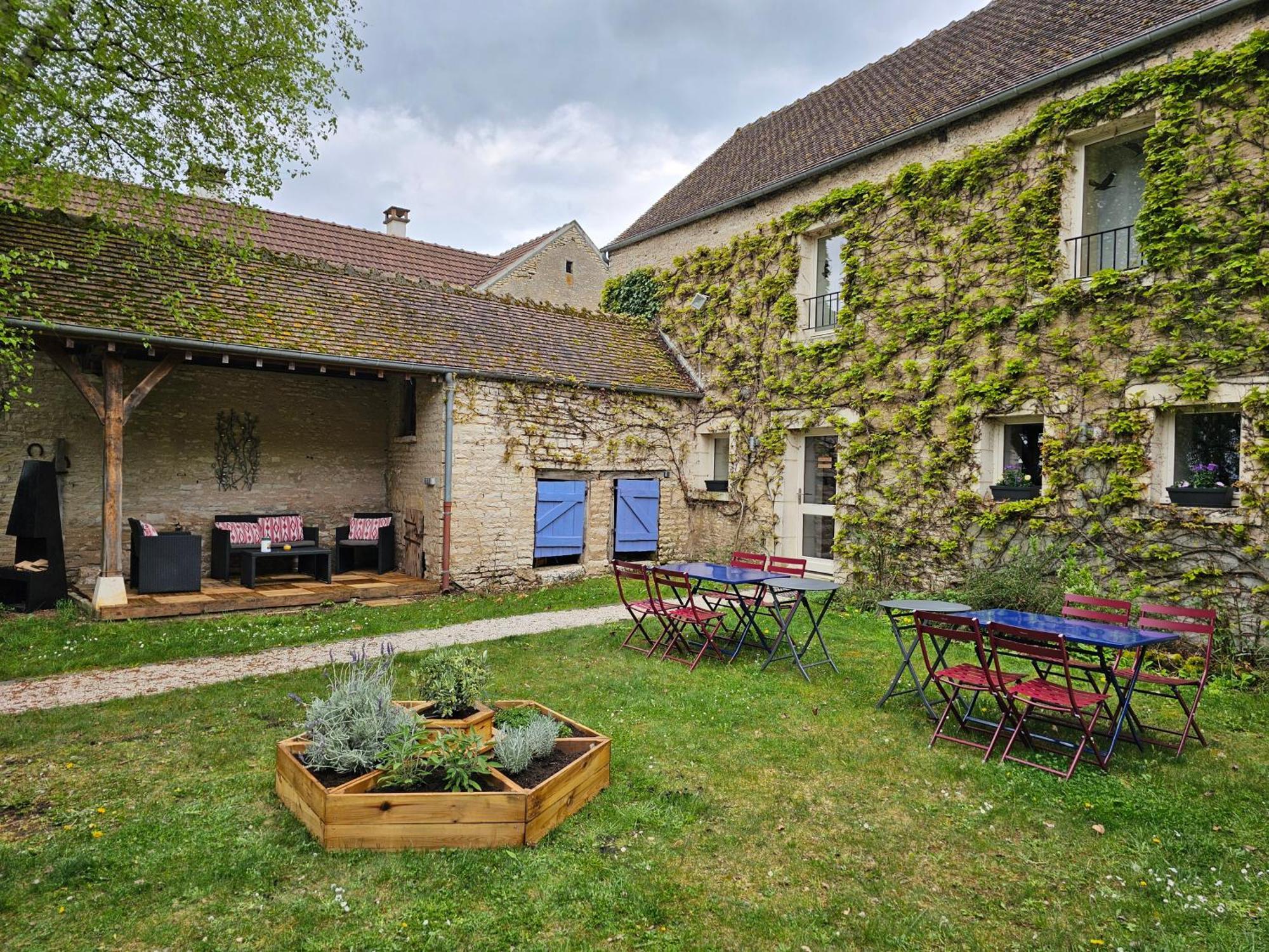 La Cote Monsieur Pensionat Sanvigne Exteriör bild
